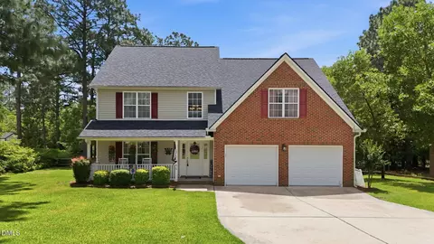 66 Long Dr, Sanford, NC 27332