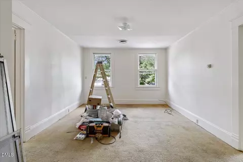 Bedroom - 206 E Church St, Smithfield, NC 27577 photo 5 of 14