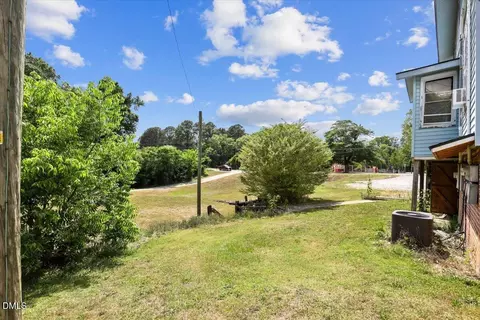 Exterior - 206 E Church St, Smithfield, NC 27577 photo 7 of 7