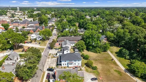 View/Area - 206 E Church St, Smithfield, NC 27577 photo 6 of 10