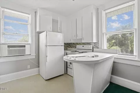 Kitchen - 206 E Church St, Smithfield, NC 27577 photo 2 of 6