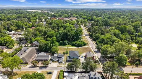 View/Area - 206 E Church St, Smithfield, NC 27577 photo 3 of 10
