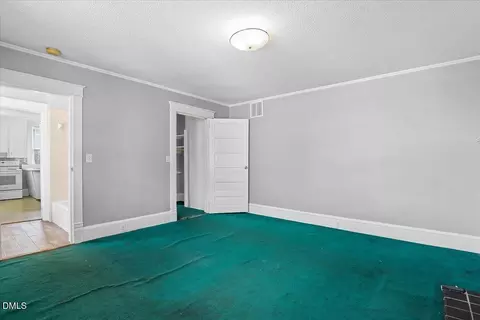 Living - 206 E Church St, Smithfield, NC 27577 photo 6 of 6