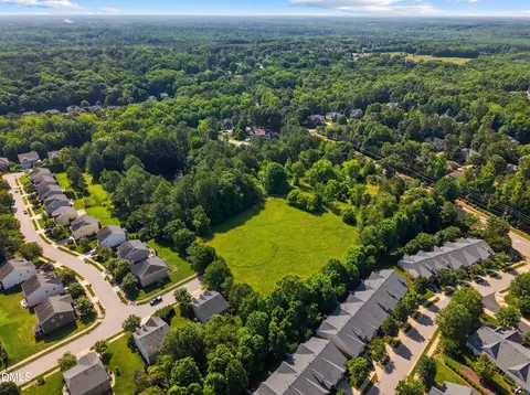 8400 Henderson Rd, Apex, NC 27539