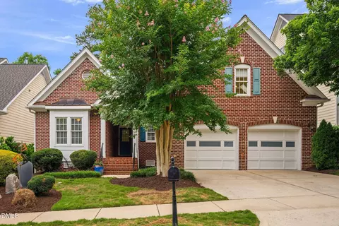 407 Chandler Grant Dr, Cary, NC 27519