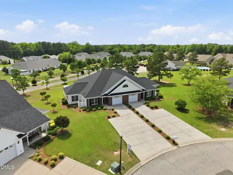 150 Glen Almond Ct, Dunn, NC 28334
