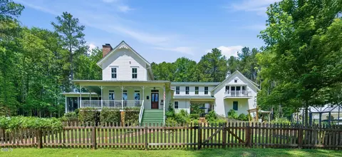 774 Running Springs Dr, Pittsboro, NC 27312