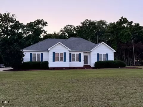 205 Millbrook Village Dr, Goldsboro, NC 27530