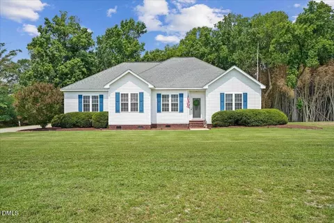 205 Millbrook Village Dr, Goldsboro, NC 27530