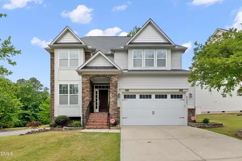 4103 Plum Branch Dr, Cary, NC 27519