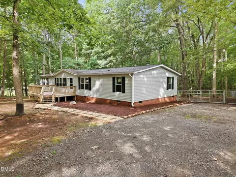 3593 Crosswinds Dr, Stem, NC 27581