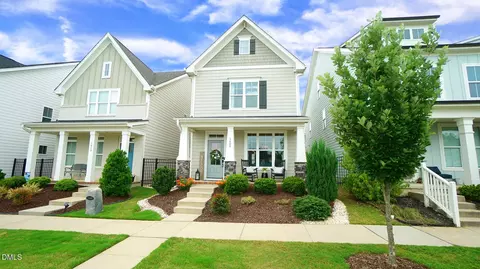 1609 Glazebrook Dr, Wake Forest, NC 27587