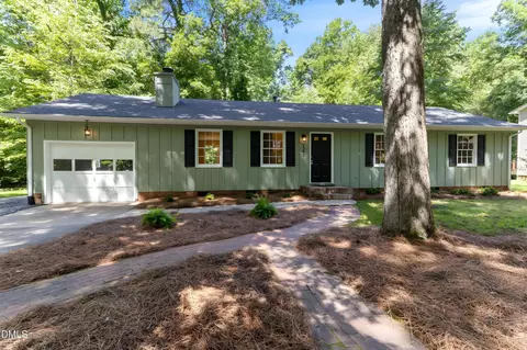 1540 Dirkson Ct, Cary, NC 27511