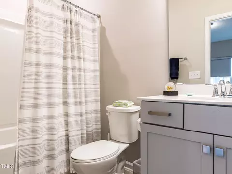 Bath - 730 Firebrick Dr, Cary, NC 27519 photo 1 of 5