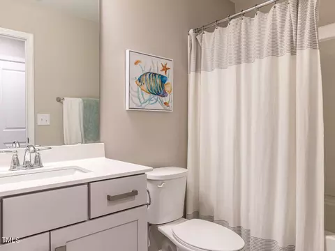 Bath - 730 Firebrick Dr, Cary, NC 27519 photo 5 of 5
