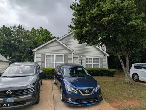 3627 Cyrus St, Raleigh, NC 27610