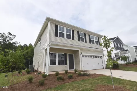 33 Plantation Dr, Youngsville, NC 27596