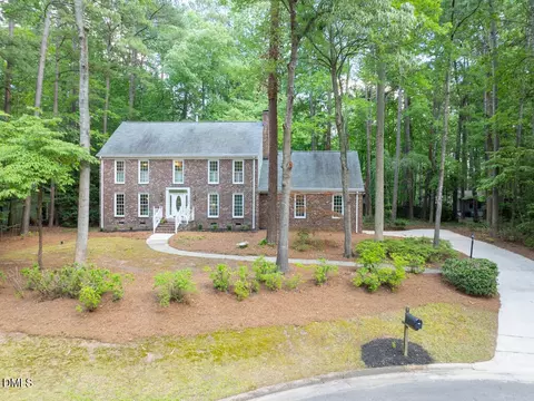7104 Leveret Cir, Raleigh, NC 27615