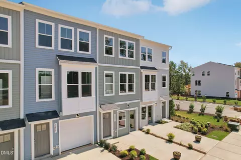 905 Formby Way, Raleigh, NC 27610