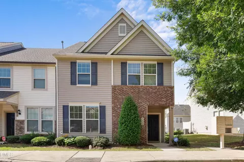 4400 Hillsgrove Rd, Wake Forest, NC 27587