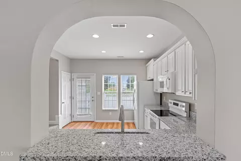 Kitchen - 705 Glen Rd #111, Garner, NC 27529 photo 1 of 7