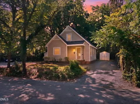 107 Carr St, Chapel Hill, NC 27516