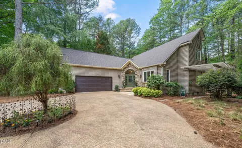 4 Hunters Green Ct, Durham, NC 27712