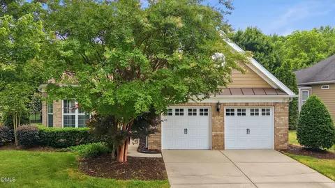 11121 Bayberry Hills Dr, Raleigh, NC 27617