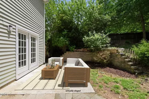 Exterior - 1 Still Pond Ct, Durham, NC 27713 photo 6 of 14