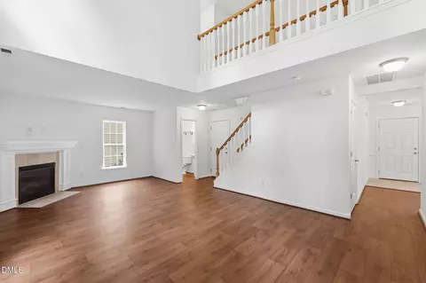 Living - 1 Still Pond Ct, Durham, NC 27713 photo 2 of 4