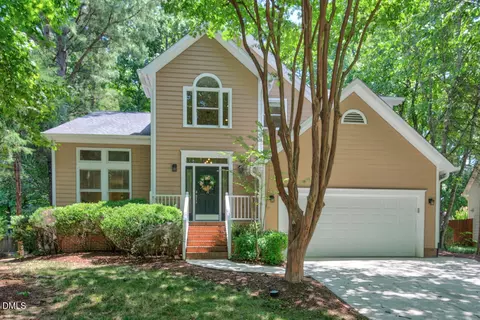 123 Tremont Cir, Chapel Hill, NC 27516