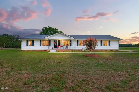 1490 Scott Rd, Kenly, NC 27542