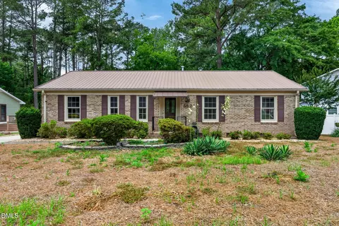 5812 Shamrock Rd, Durham, NC 27713