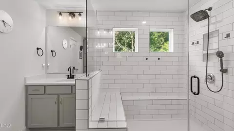 Bath - 205 Ford Meadows Dr, Garner, NC 27529 photo 2 of 4