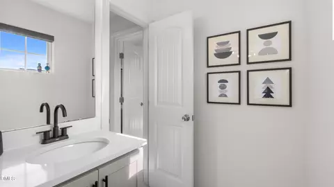 Bath - 205 Ford Meadows Dr, Garner, NC 27529 photo 4 of 4