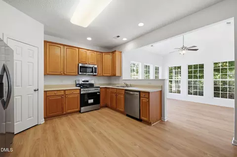 Kitchen - 841 Stackhurst Way, Wake Forest, NC 27587 photo 2 of 4
