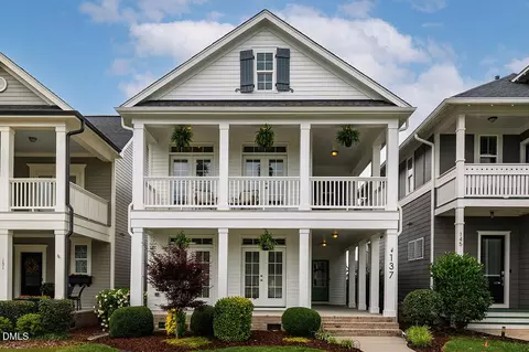 137 Meadows Edge Dr, Chapel Hill, NC 27516
