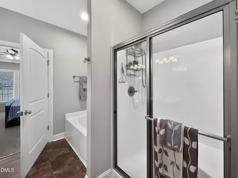 Bath - 61 Marcom Ct, Angier, NC 27501 photo 3 of 5