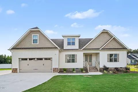 65 Sanders Farm Dr, Smithfield, NC 27577