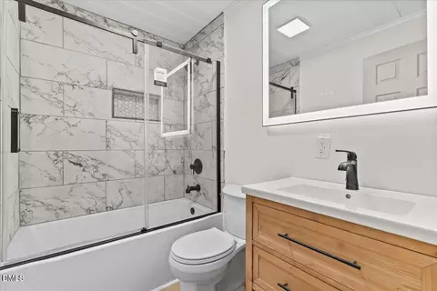 Bath - 116 S Fitzgerald St, Pine Level, NC 27568 photo 3 of 3