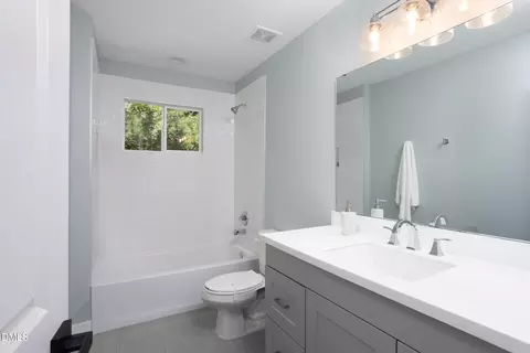 Bath - 60 Kimberly Dr, Durham, NC 27707 photo 6 of 6