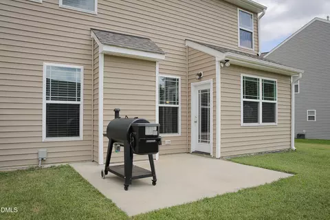 203 Boling Springs Ct, Whitsett, NC 27377