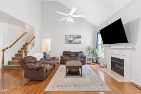 302 Oxford Park Blvd, Oxford, NC 27565