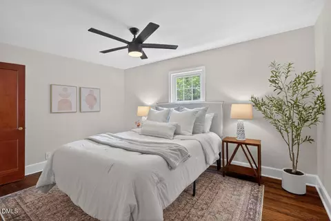 Bedroom - 2905 Broad St, Durham, NC 27704 photo 3 of 5