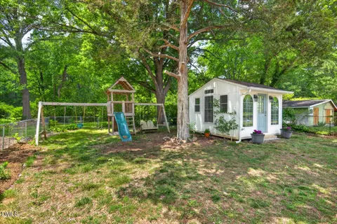 Exterior - 2905 Broad St, Durham, NC 27704 photo 4 of 5