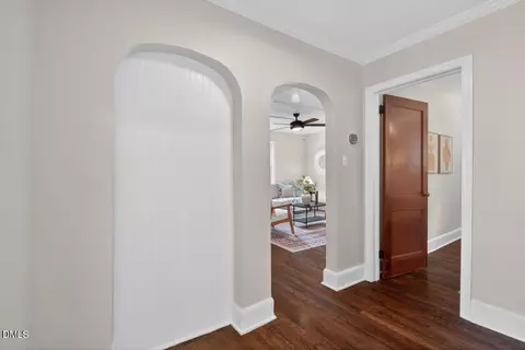 Entry Way - 2905 Broad St, Durham, NC 27704 photo 4 of 6
