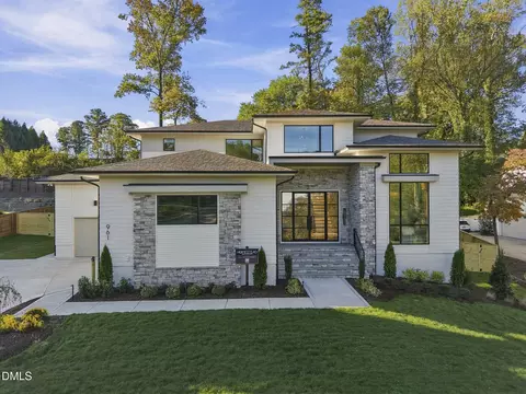 961 Wimbleton Dr, Raleigh, NC 27609