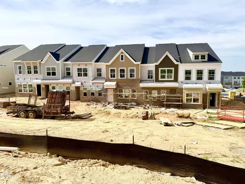 136 Blue Melody Ave #271, Garner, NC 27529