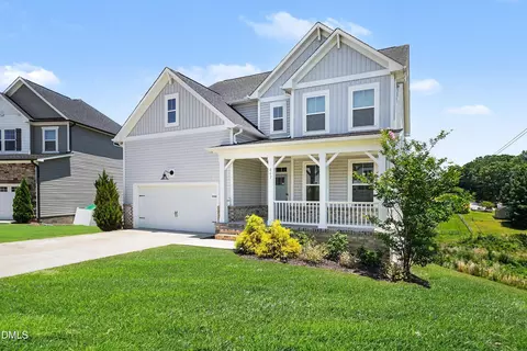 447 Forestview Crest Way, Fuquay Varina, NC 27526