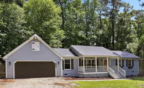 303 Hubert Herndon Rd, Chapel Hill, NC 27516
